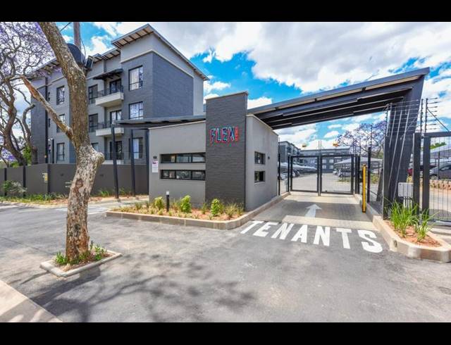 2 BEDROOM APARTMENT FOR SALE IN WAVERLEY